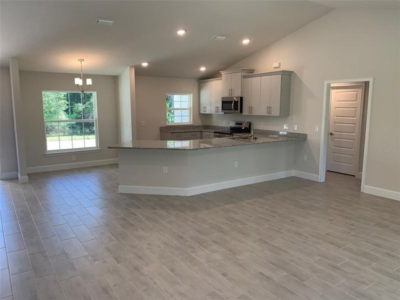 Image 6 of a home in Port Charlotte. Image 6 of a home in Port Charlotte.