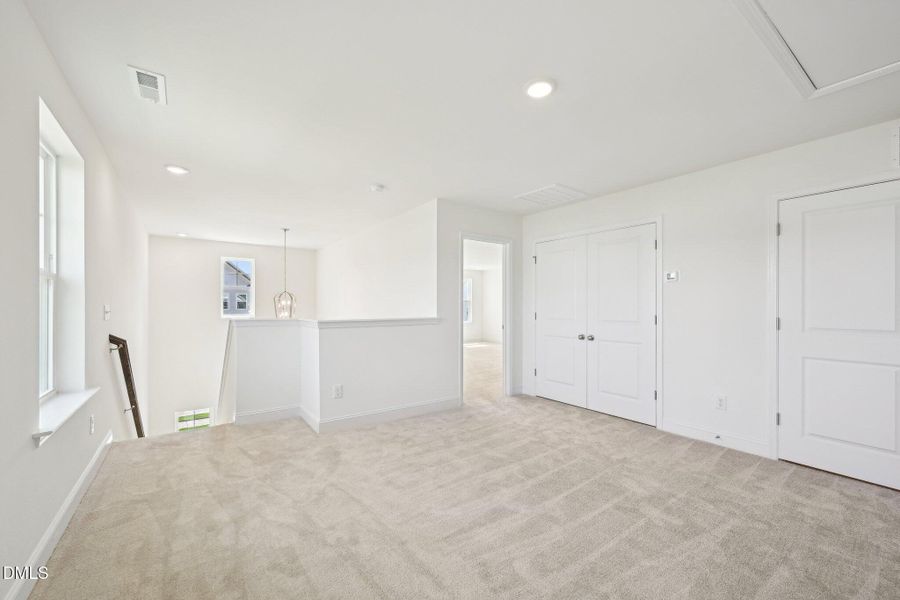 25-web-or-mls-Winding Crk Dr-2105-025