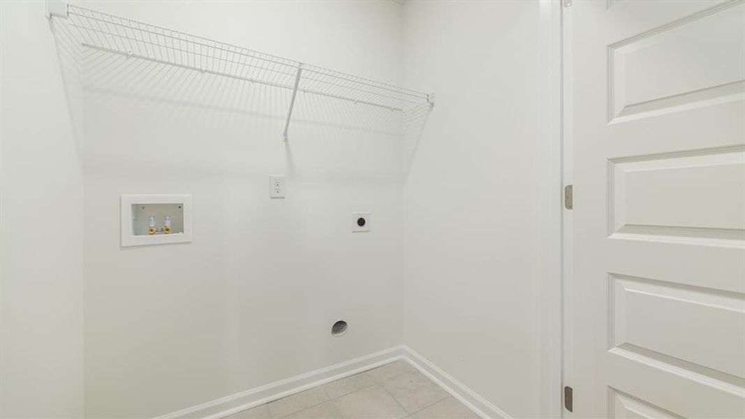 Spacious, unfurnished interior of a new home in Townes at Asbury, Hapeville (Image 10). Spacious, unfurnished interior of a new home in Townes at Asbury, Hapeville (Image 10).