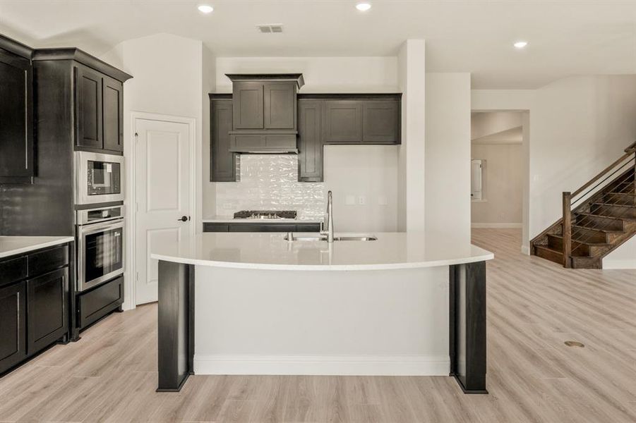 Furnished interior view inside a new home in Stone River Glen 60s, Royse City (Image 12). Furnished interior view inside a new home in Stone River Glen 60s, Royse City (Image 12).