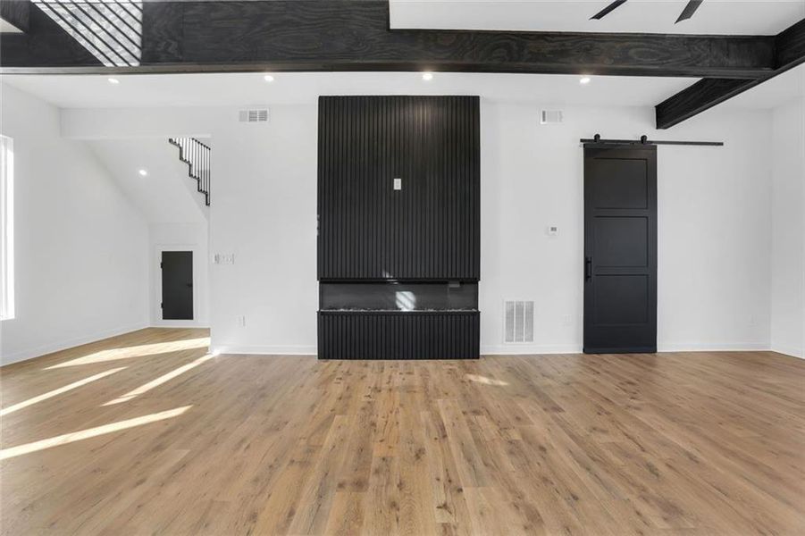 Spacious, unfurnished interior of a new home in , Atlanta (Image 36).