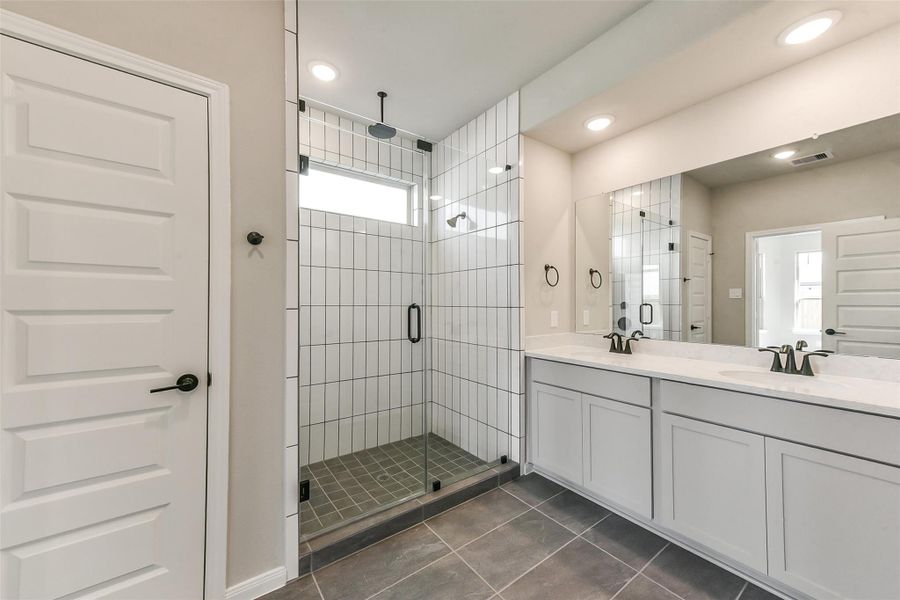 Furnished interior view inside a new home in Colony at Pinehurst, Pinehurst (Image 16).