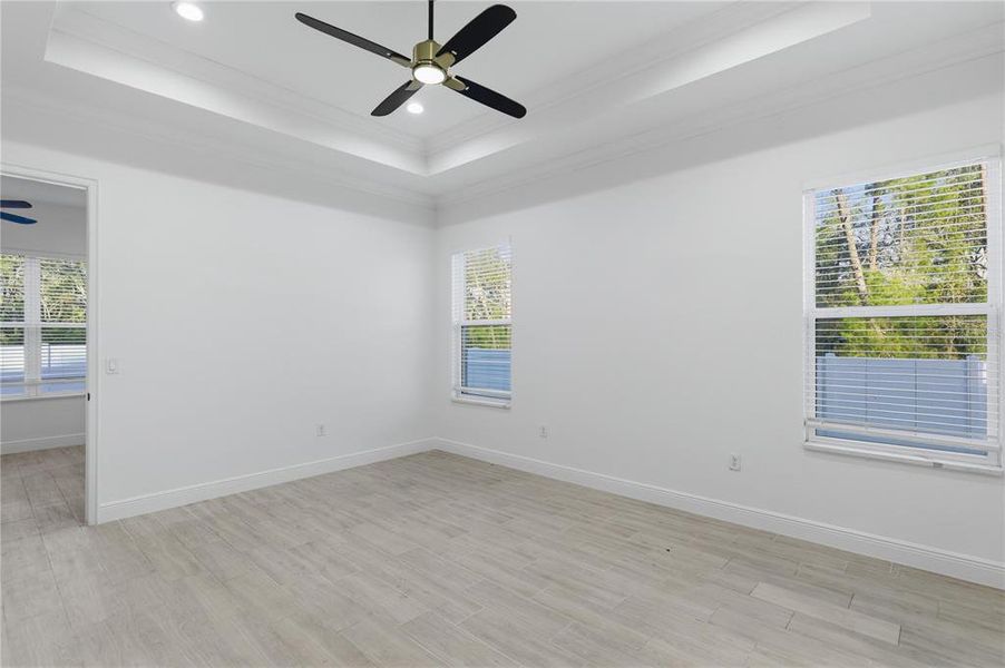 Spacious, unfurnished interior of a new home in , Ocala (Image 18).