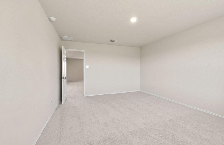 Spacious, unfurnished interior of a new home in County View, Temple (Image 12). Spacious, unfurnished interior of a new home in County View, Temple (Image 12).