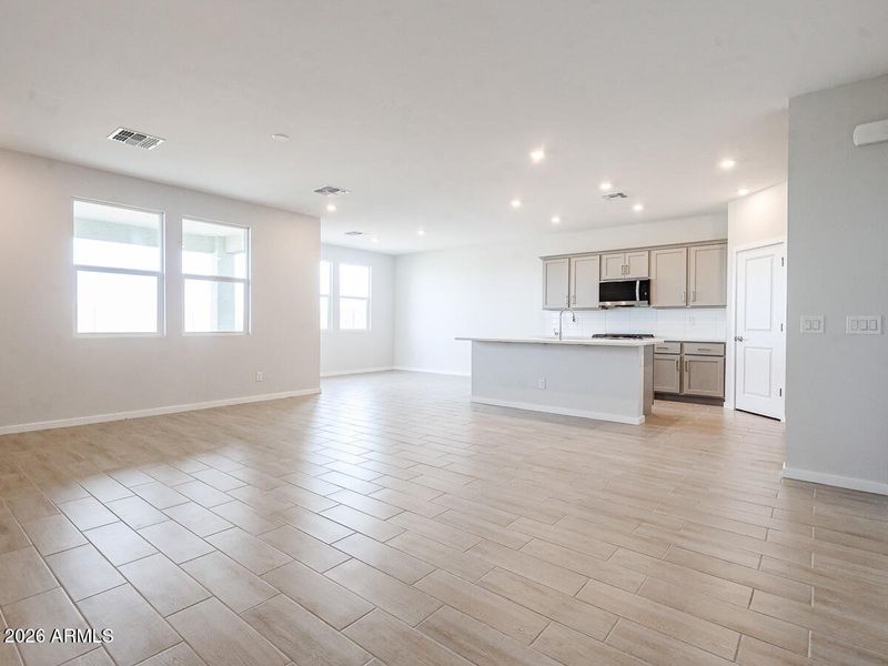 28_Rancho-Vista_Affordable-Surprise-Home 28_Rancho-Vista_Affordable-Surprise-Home