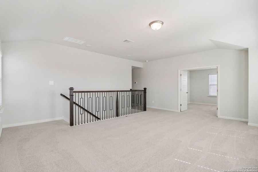 Spacious, unfurnished interior of a new home in Estancia Ranch - Premier Series, San Antonio (Image 40). Spacious, unfurnished interior of a new home in Estancia Ranch - Premier Series, San Antonio (Image 40).