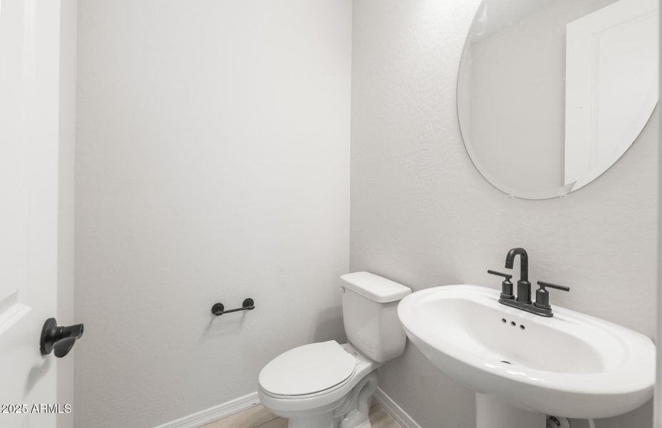 Powder Room Powder Room