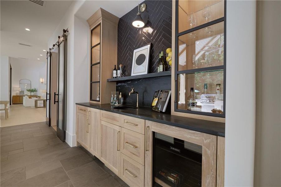 Furnished interior view inside a new home in , Alpharetta (Image 15).