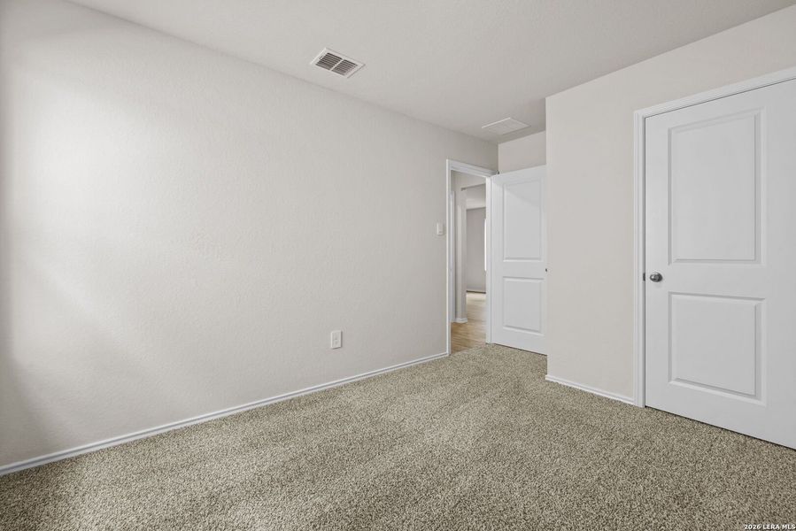Spacious, unfurnished interior of a new home in Spring Valley, New Braunfels (Image 9). Spacious, unfurnished interior of a new home in Spring Valley, New Braunfels (Image 9).