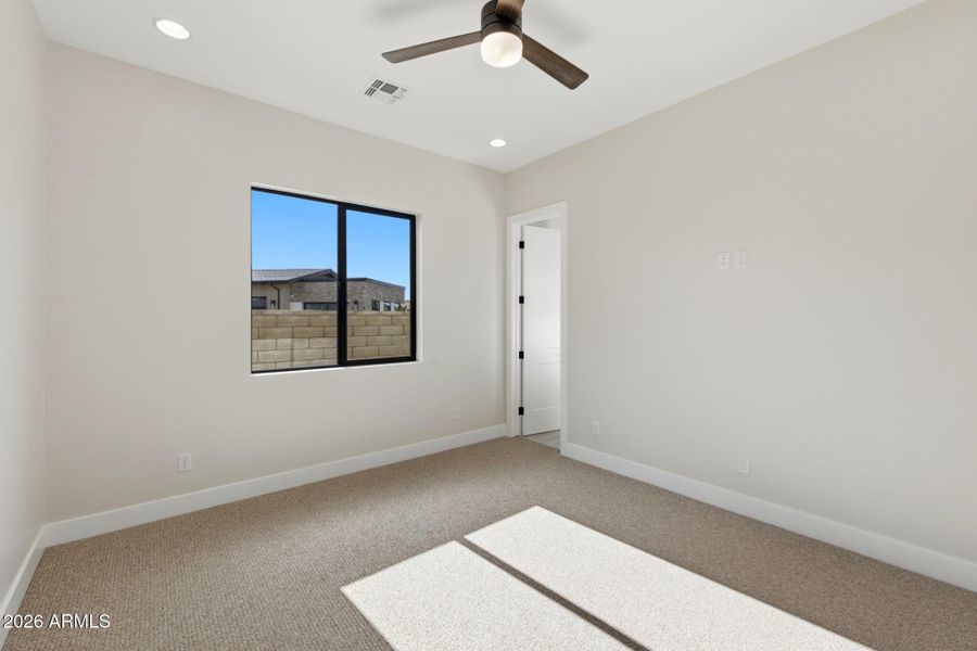 30-Bedroom 3 (1) 30-Bedroom 3 (1)