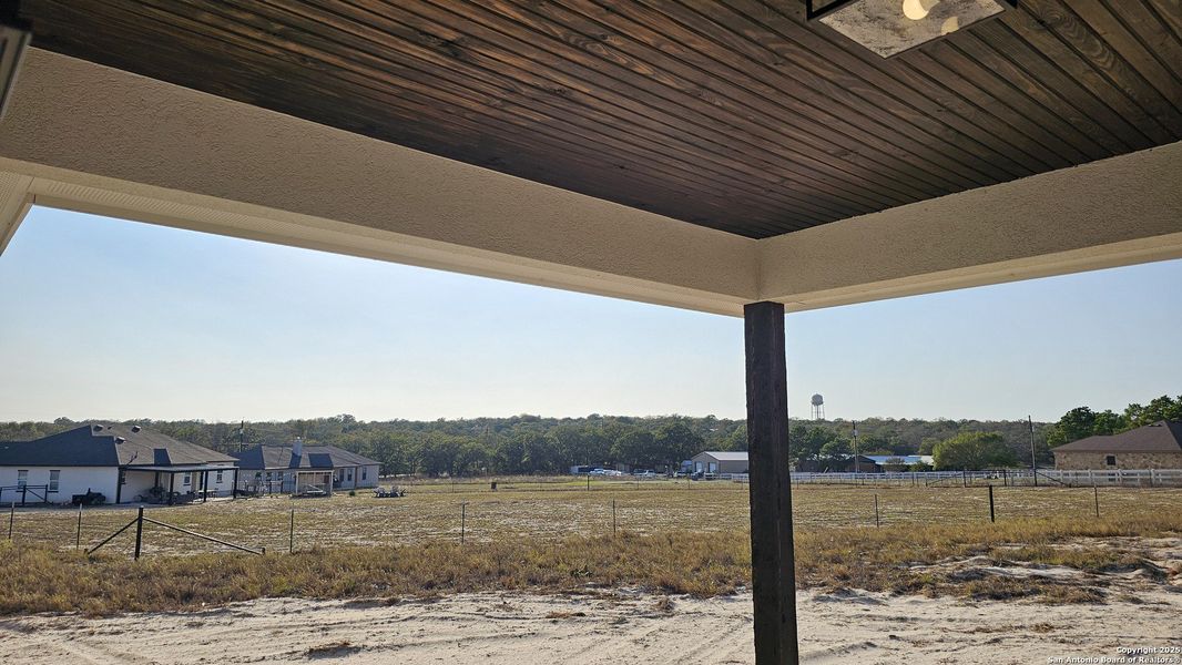 Image 42 of a home in .