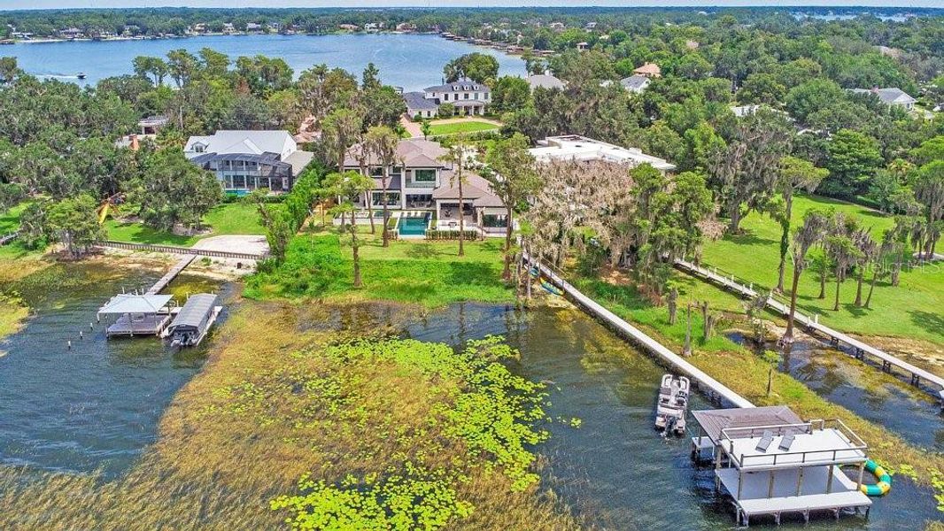 Image 87 of a home in .