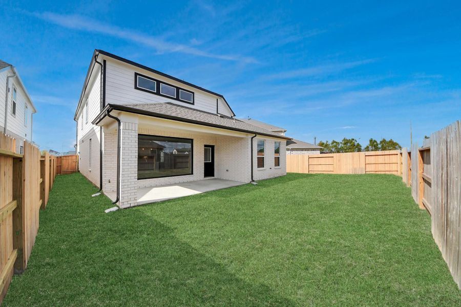 Explore the expansive backyard with its inviting covered patio—a perfect blend of space for the kids to play and adults to unwind. Ideal for creating your outdoor oasis, this backyard accommodates patio furniture, a BBQ pit, and endless possibilities for leisure and entertainment. Explore the expansive backyard with its inviting covered patio—a perfect blend of space for the kids to play and adults to unwind. Ideal for creating your outdoor oasis, this backyard accommodates patio furniture, a BBQ pit, and endless possibilities for leisure and entertainment.