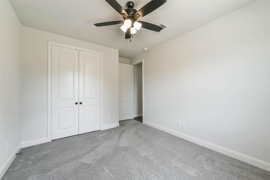 Spacious, unfurnished interior of a new home in , Baytown (Image 29).