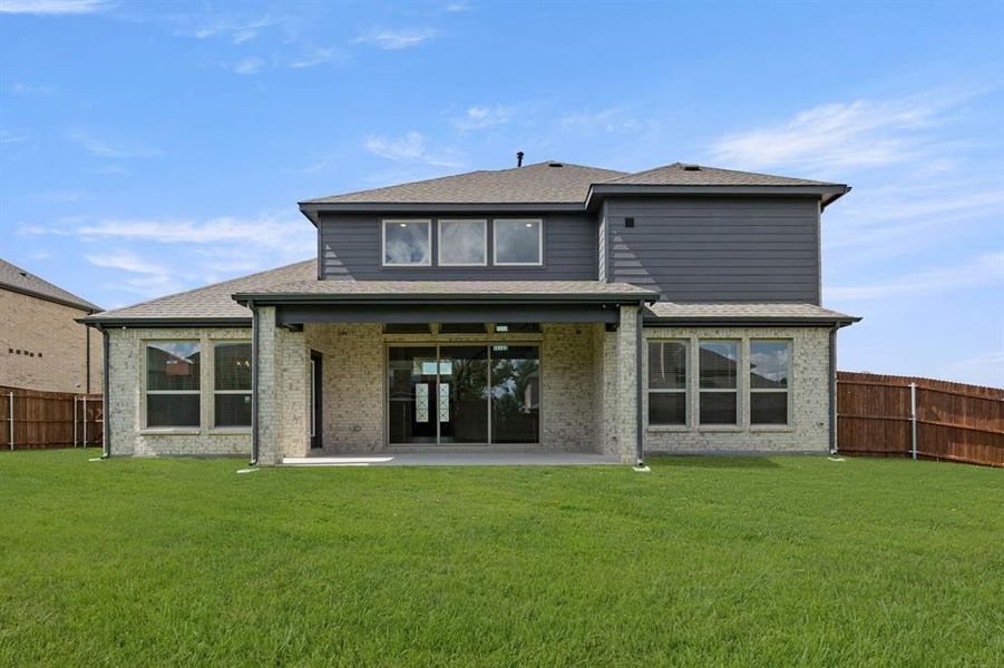 1818 Whisperwood-Back-2 1818 Whisperwood-Back-2