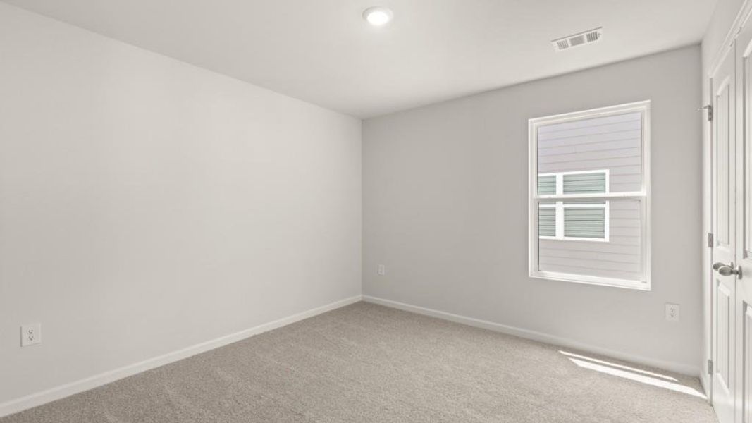 Spacious, unfurnished interior of a new home in Braselton Village, Braselton (Image 26).