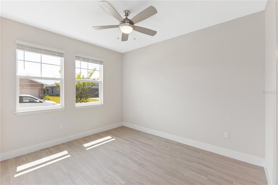Spacious, unfurnished interior of a new home in , Ocala (Image 18).