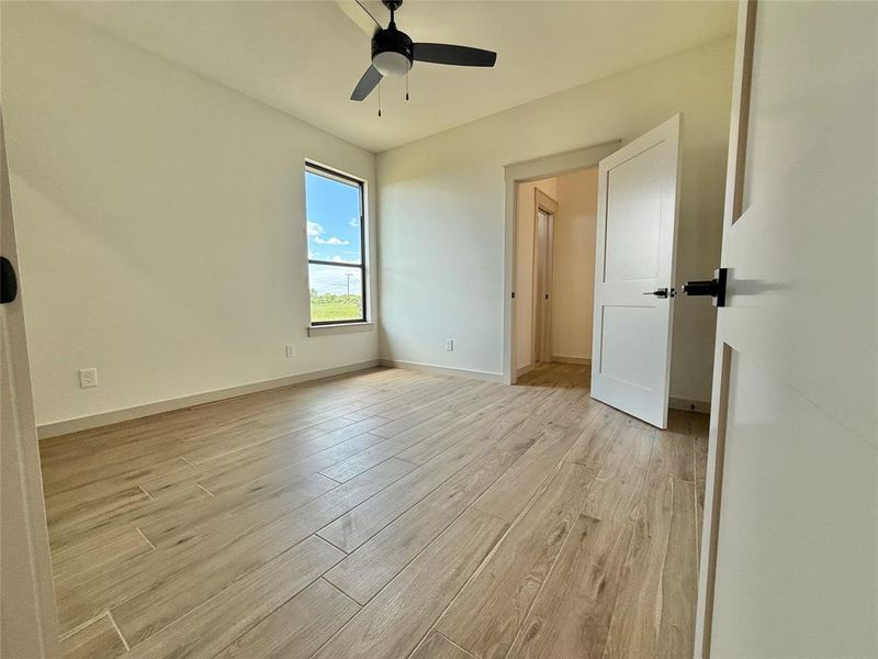 Spacious, unfurnished interior of a new home in , Wichita Falls (Image 27).