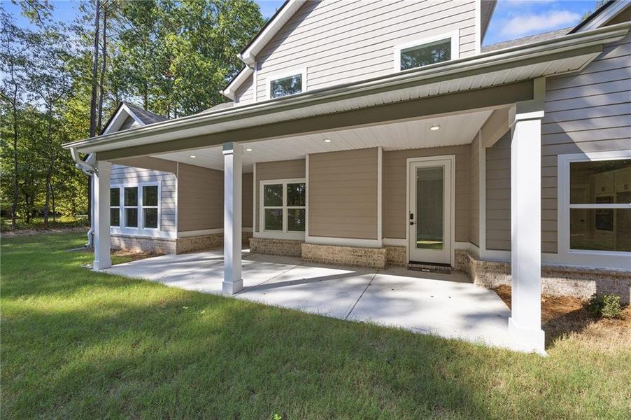 Exterior details and patio area of a home in , Jackson (Image 3).