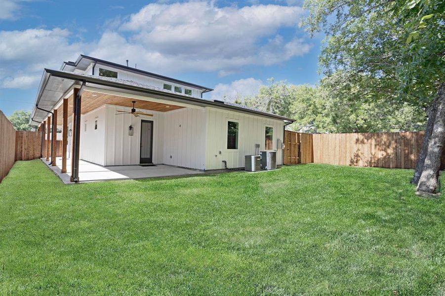 Large and mostly shaded backyard with a Healthy St. Augustine Lawn, Sprinkler System, 8ft Cedar Privacy Fencing , Plumbed and Wired for a Gas Generator. Large and mostly shaded backyard with a Healthy St. Augustine Lawn, Sprinkler System, 8ft Cedar Privacy Fencing , Plumbed and Wired for a Gas Generator.