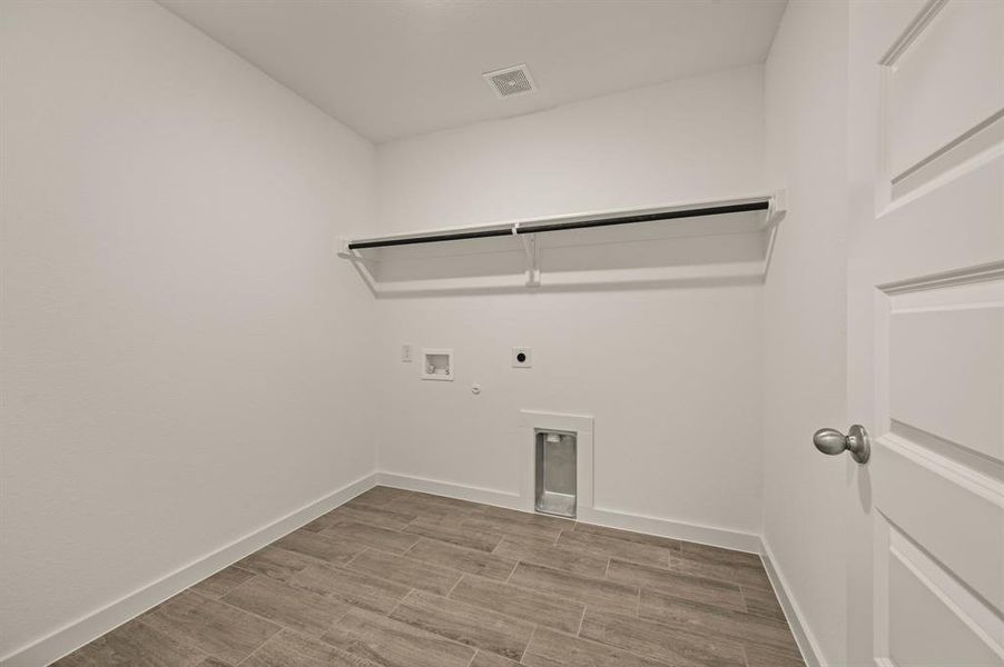 Spacious, unfurnished interior of a new home in Runaway Bay, Runaway Bay (Image 29). Spacious, unfurnished interior of a new home in Runaway Bay, Runaway Bay (Image 29).