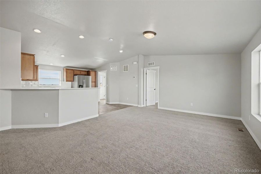 Spacious, unfurnished interior of a new home in , Calhan (Image 14).