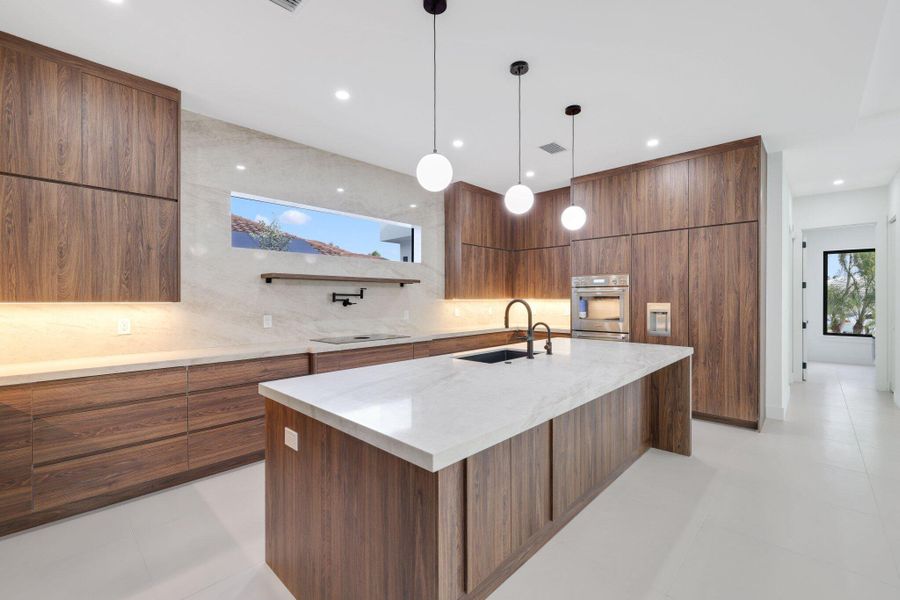 325 Cascade Lane - 20.jpg-SMALL