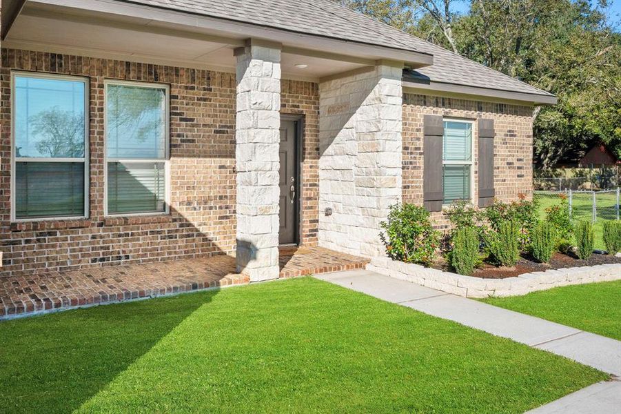 Large covered front and back porches to relax and unwind. This stunning home built in 2023  shows like a model home. Step inside and prepare to to be wowed!