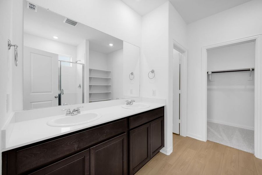 Furnished interior view inside a new home in River Ridge, Crandall (Image 8). Furnished interior view inside a new home in River Ridge, Crandall (Image 8).