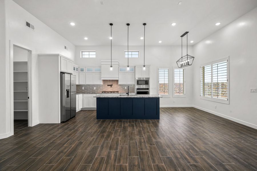 Representative furnished interior of a home built from the Scottsdale by LEH. Homes in Painted Sky, El Paso (Image 5). Representative furnished interior of a home built from the Scottsdale by LEH. Homes in Painted Sky, El Paso (Image 5).