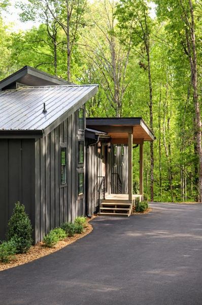 Community amenities in , Blue Ridge (Image 42).
