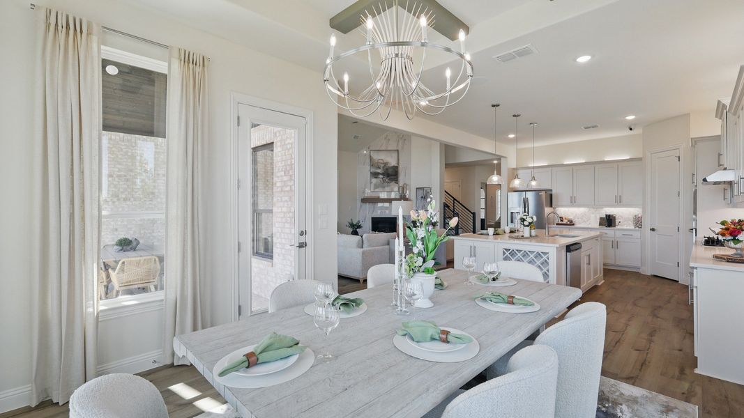 Model home photos of similar floorplans, not pictures of actual home. Model home photos of similar floorplans, not pictures of actual home.