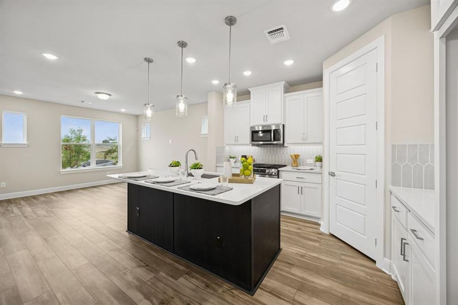 Furnished interior view inside a new home in Painted Tree Woodland West – Cottages, McKinney (Image 7).