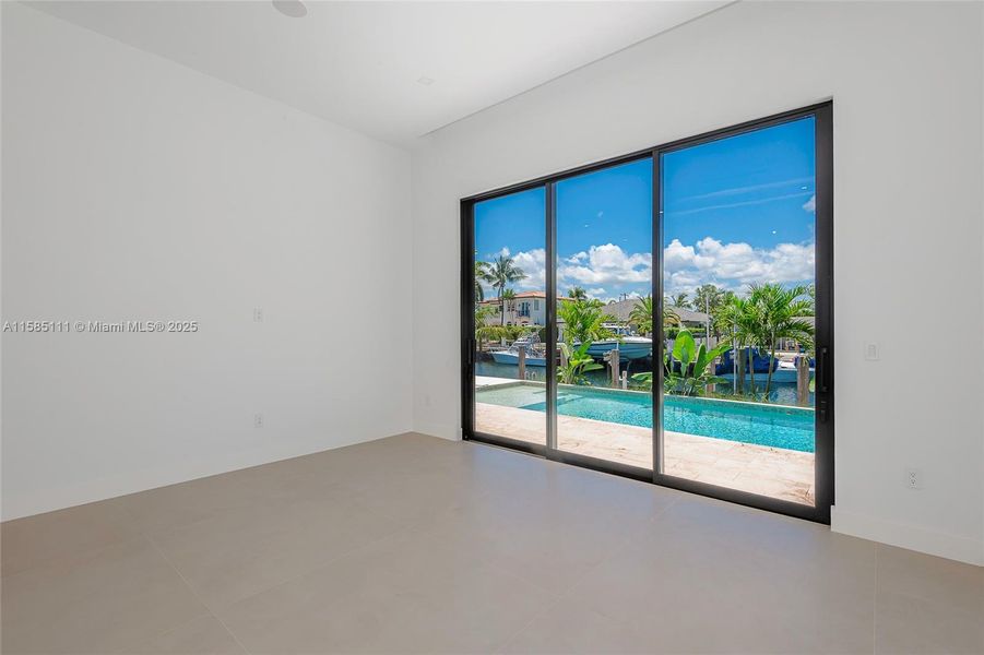 Image 31 of a home in .