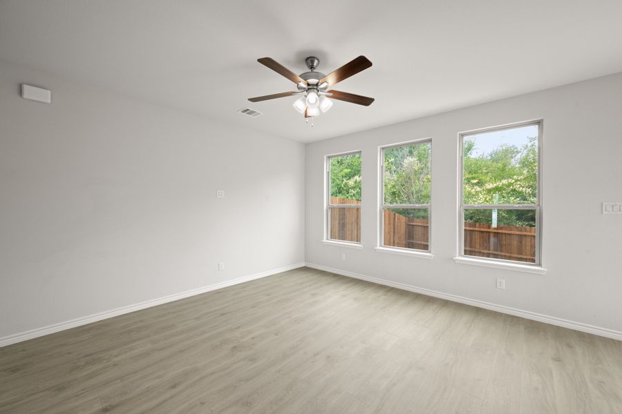 Spacious, unfurnished interior of a new home in Eagle Cove, Denton (Image 21). Spacious, unfurnished interior of a new home in Eagle Cove, Denton (Image 21).
