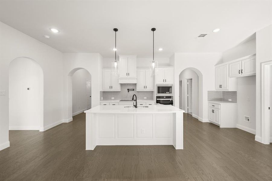 4602 Thistle- Kitchen-1