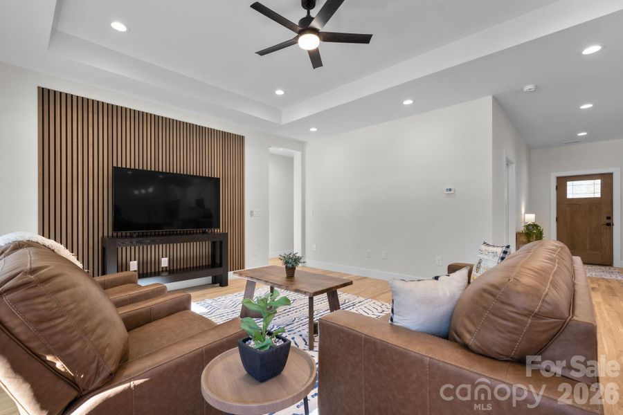 Furnished interior view inside a new home in , Lincolnton (Image 10).