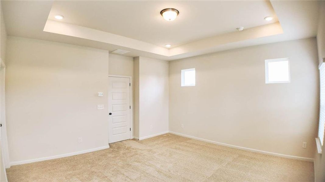 Spacious, unfurnished interior of a new home in Franklin Manor, Lawrenceville (Image 15).
