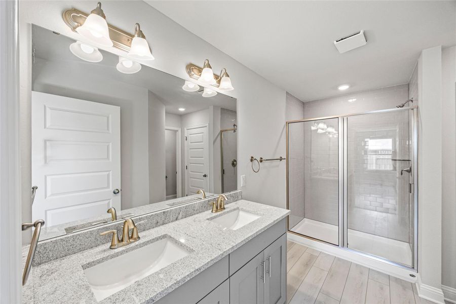 Furnished interior view inside a new home in Grand Oaks Reserve, Cleveland (Image 5).