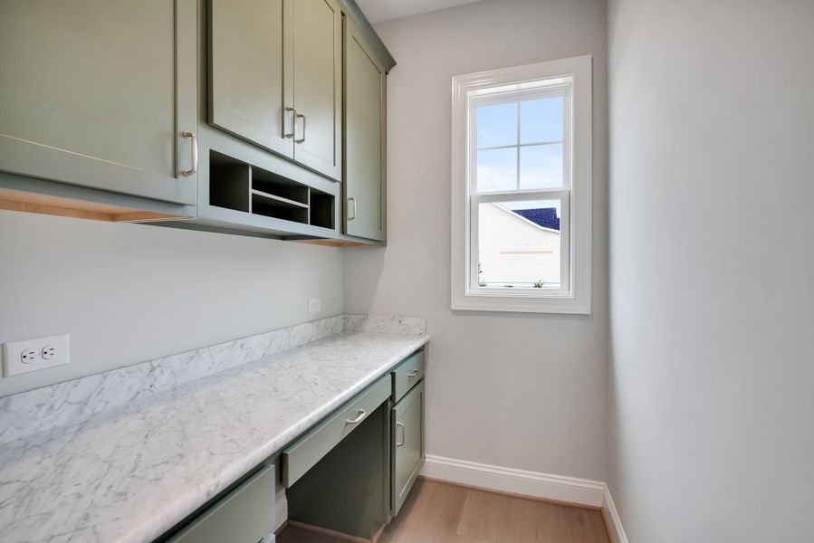 Representative furnished interior of a home built from the Pierre's Bay by Kent Homes in Oyster Harbour, Supply (Image 136).