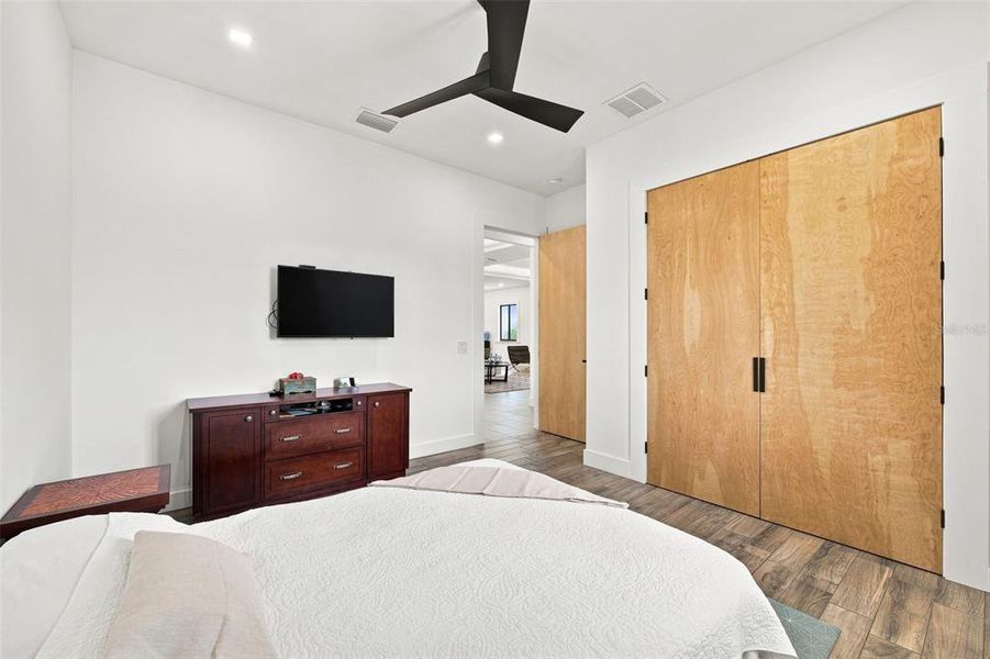 Furnished interior view inside a new home in , Port Richey (Image 60).