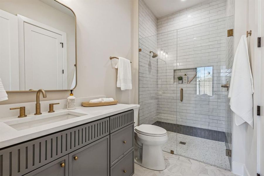 Furnished interior view inside a new home in , Dallas (Image 34).