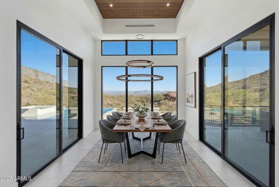 Dining Staged Dining Staged