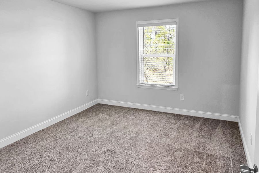 Spacious, unfurnished interior of a new home in Solserra, Shallotte (Image 19).
