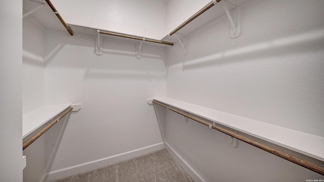 Spacious, unfurnished interior of a new home in Esperanza, Boerne (Image 22).