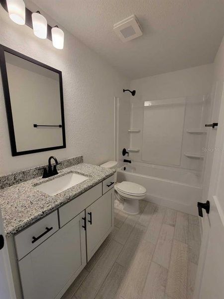 Furnished interior view inside a new home in , Ocala (Image 10).