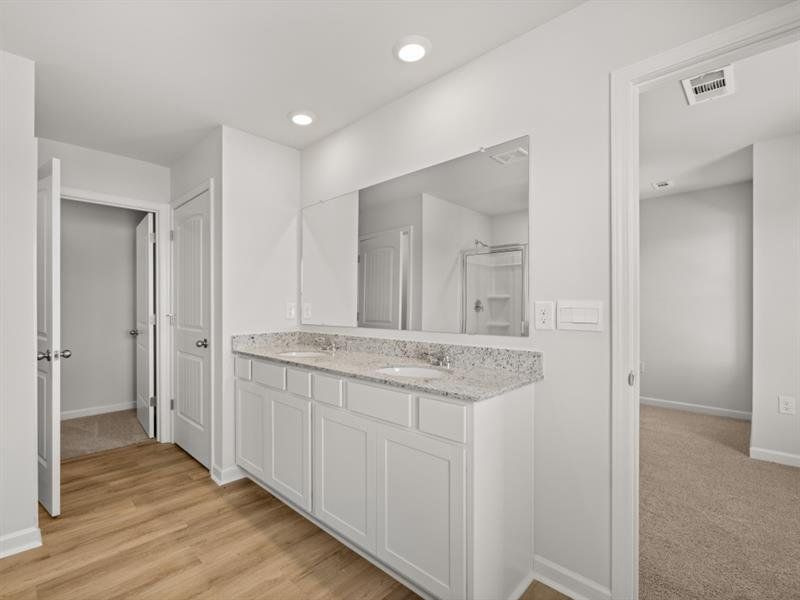 Furnished interior view inside a new home in Rolling Meadows, Jasper (Image 8).