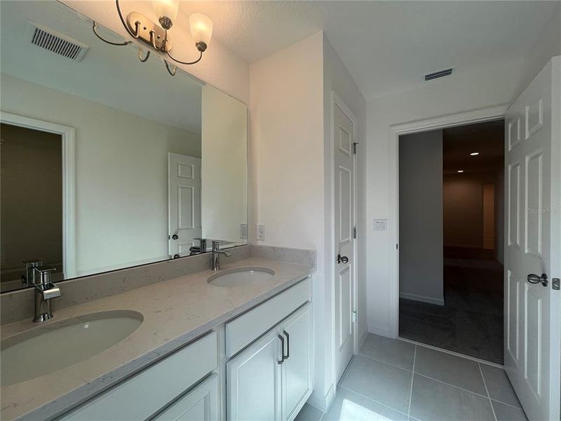 Furnished interior view inside a new home in Trinity Lakes, Groveland (Image 8). Furnished interior view inside a new home in Trinity Lakes, Groveland (Image 8).