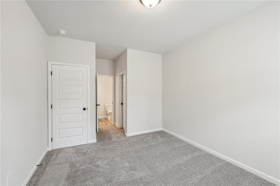 Spacious, unfurnished interior of a new home in Fowler Farms, Auburn (Image 45).