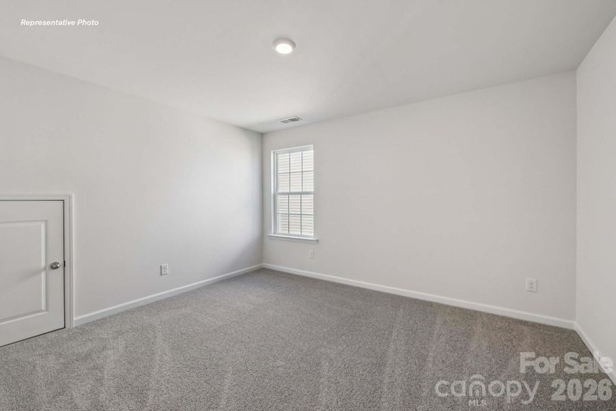 Spacious, unfurnished interior of a new home in The Hamptons at Hickory, Hickory (Image 26).